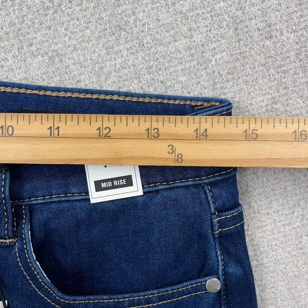 Judy Blue includes item